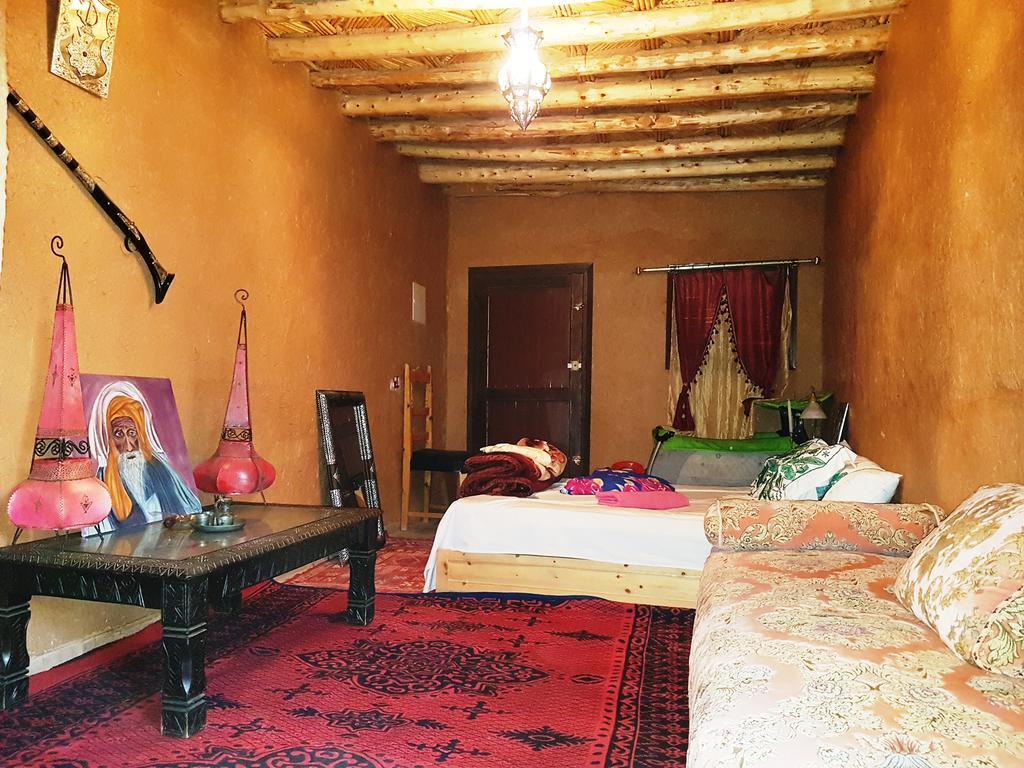 Bed and Breakfast Tarmguist Aït Boukha Exterior foto