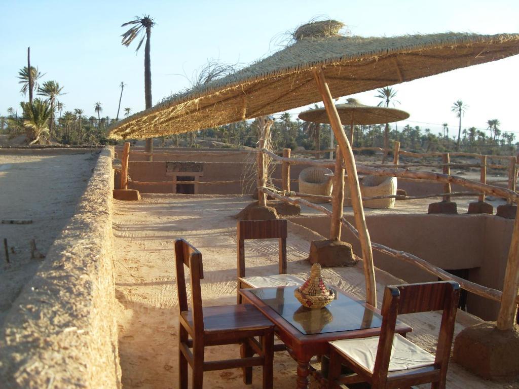 Bed and Breakfast Tarmguist Aït Boukha Exterior foto